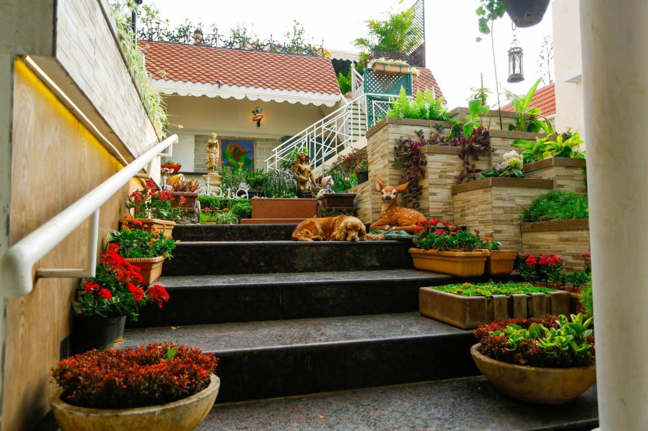Bed and Breakfast Terrace Gardens Bengalúr Exteriér fotografie
